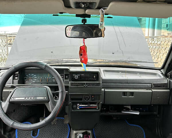 Черный ВАЗ 21099, объемом двигателя 1.5 л и пробегом 264 тыс. км за 1700 $, фото 4 на Automoto.ua