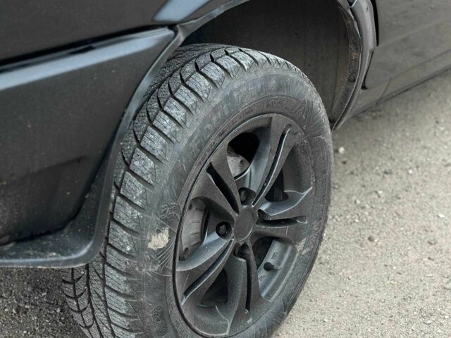 ВАЗ 21099 2005 в Кривом Роге на Automoto.ua Черный ВАЗ 21099, объемом двигателя 1.5 л и пробегом 164 тыс. км за 2999 $, фото 6 на Automoto.ua