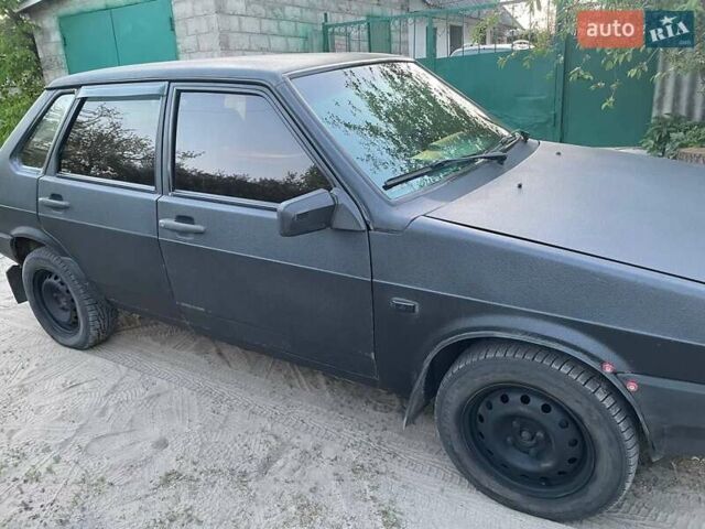Черный ВАЗ 21099, объемом двигателя 1.5 л и пробегом 200 тыс. км за 1550 $, фото 1 на Automoto.ua