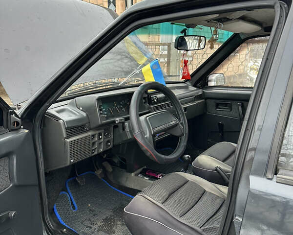 Черный ВАЗ 21099, объемом двигателя 1.5 л и пробегом 264 тыс. км за 1700 $, фото 3 на Automoto.ua