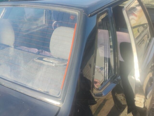 Черный ВАЗ 21099, объемом двигателя 1.5 л и пробегом 180 тыс. км за 1487 $, фото 6 на Automoto.ua