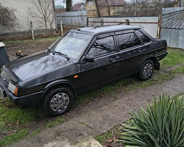 Черный ВАЗ 21099, объемом двигателя 1.6 л и пробегом 150 тыс. км за 2500 $, фото 2 на Automoto.ua