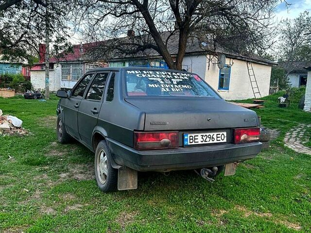 Чорний ВАЗ 21099, об'ємом двигуна 1.5 л та пробігом 250 тис. км за 1500 $, фото 3 на Automoto.ua