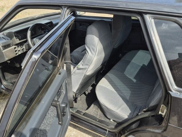 Черный ВАЗ 21099, объемом двигателя 1.5 л и пробегом 148 тыс. км за 2400 $, фото 4 на Automoto.ua