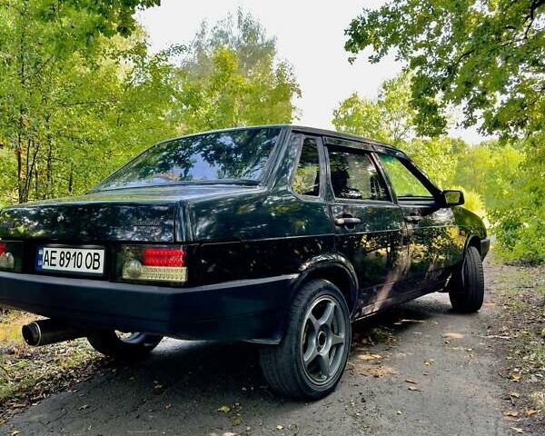 Черный ВАЗ 21099, объемом двигателя 1.5 л и пробегом 250 тыс. км за 2500 $, фото 1 на Automoto.ua