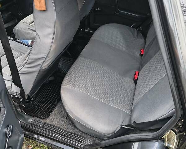 Черный ВАЗ 21099, объемом двигателя 1.6 л и пробегом 150 тыс. км за 2500 $, фото 6 на Automoto.ua