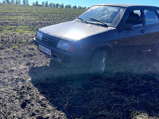 Чорний ВАЗ 21099, об'ємом двигуна 1.5 л та пробігом 187 тис. км за 1300 $, фото 3 на Automoto.ua