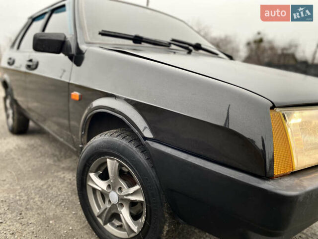 Чорний ВАЗ 21099, об'ємом двигуна 1.5 л та пробігом 124 тис. км за 1750 $, фото 6 на Automoto.ua