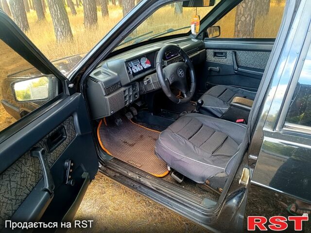 Черный ВАЗ 21099, объемом двигателя 1.5 л и пробегом 0 тыс. км за 1650 $, фото 3 на Automoto.ua