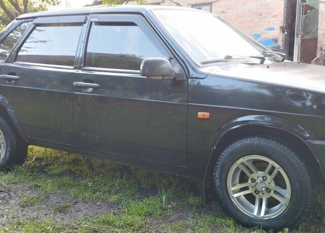 Черный ВАЗ 21099, объемом двигателя 0 л и пробегом 148 тыс. км за 500 $, фото 10 на Automoto.ua