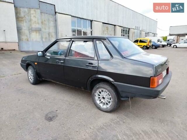 Черный ВАЗ 21099, объемом двигателя 1.5 л и пробегом 142 тыс. км за 1300 $, фото 2 на Automoto.ua