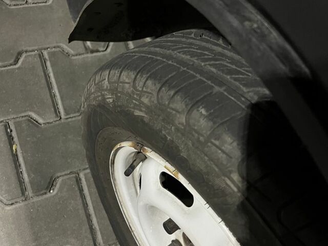 ВАЗ 21099 2006 в Днепре (Днепропетровске) на Automoto.ua Черный ВАЗ 21099, объемом двигателя 1.5 л и пробегом 180 тыс. км за 799 $, фото 6 на Automoto.ua