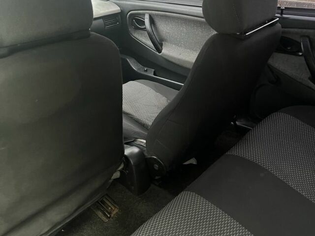 Чорний ВАЗ 21099, об'ємом двигуна 1.6 л та пробігом 250 тис. км за 1299 $, фото 5 на Automoto.ua