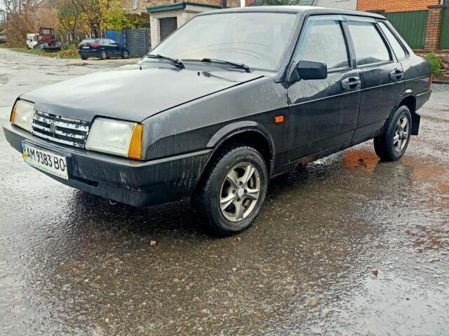 Черный ВАЗ 21099, объемом двигателя 1.5 л и пробегом 170 тыс. км за 1200 $, фото 4 на Automoto.ua