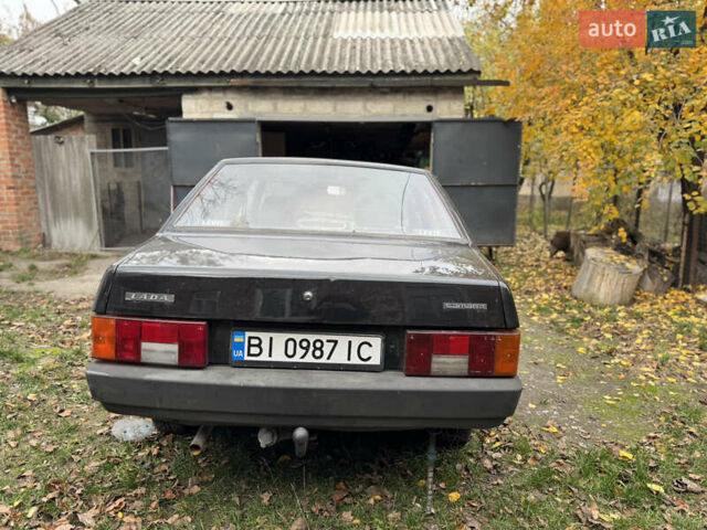 Черный ВАЗ 21099, объемом двигателя 1.5 л и пробегом 207 тыс. км за 2000 $, фото 2 на Automoto.ua