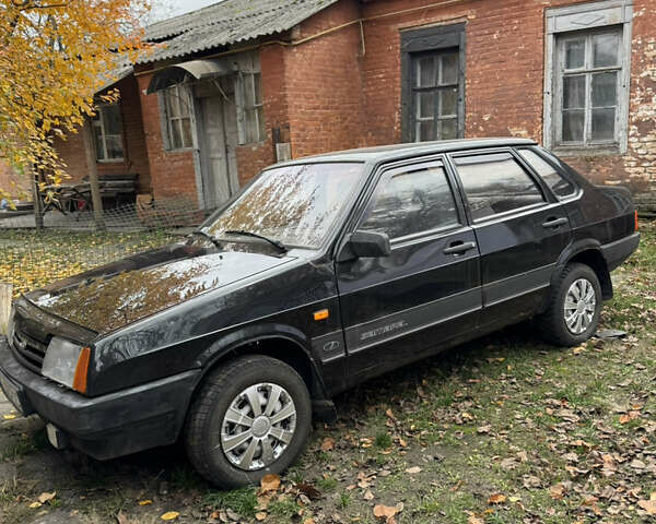 Черный ВАЗ 21099, объемом двигателя 1.5 л и пробегом 207 тыс. км за 2000 $, фото 3 на Automoto.ua