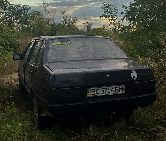 Черный ВАЗ 21099, объемом двигателя 2.5 л и пробегом 250 тыс. км за 1000 $, фото 1 на Automoto.ua