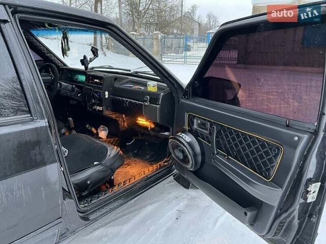 Чорний ВАЗ 21099, об'ємом двигуна 1.5 л та пробігом 190 тис. км за 1500 $, фото 1 на Automoto.ua