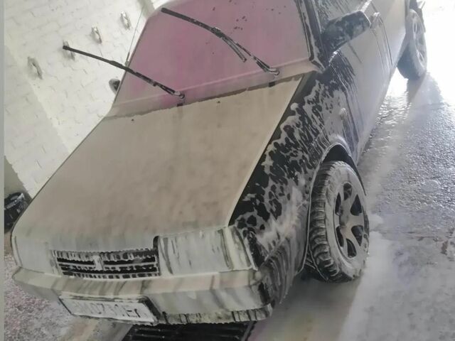 Чорний ВАЗ 21099, об'ємом двигуна 1.5 л та пробігом 3 тис. км за 2100 $, фото 4 на Automoto.ua