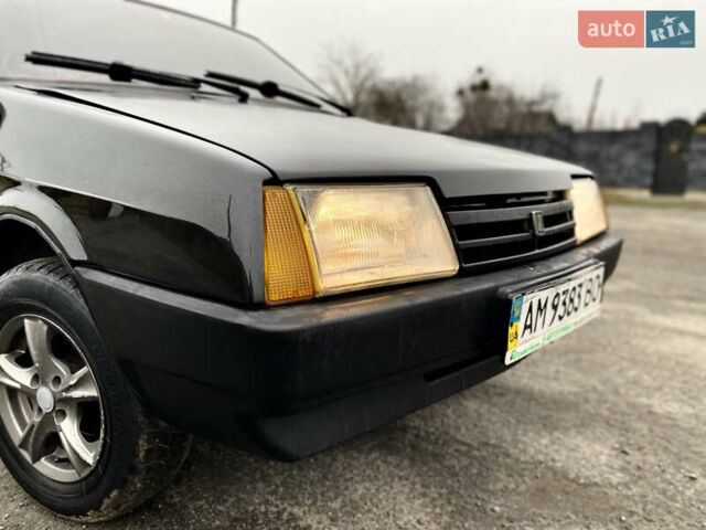 Чорний ВАЗ 21099, об'ємом двигуна 1.5 л та пробігом 124 тис. км за 1750 $, фото 5 на Automoto.ua