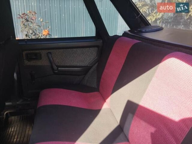 Черный ВАЗ 21099, объемом двигателя 1.5 л и пробегом 217 тыс. км за 2500 $, фото 4 на Automoto.ua