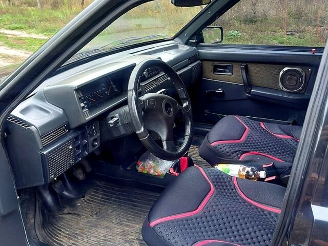 Черный ВАЗ 21099, объемом двигателя 1.5 л и пробегом 250 тыс. км за 1850 $, фото 10 на Automoto.ua