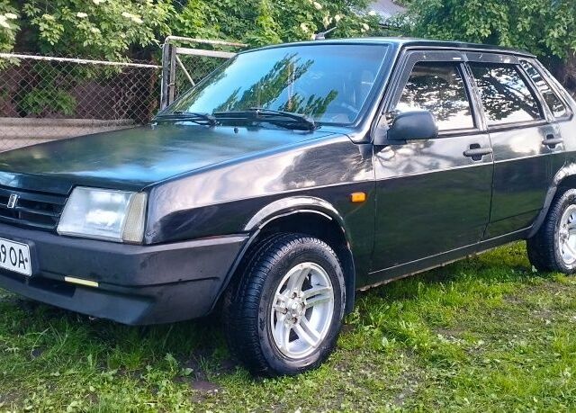 Черный ВАЗ 21099, объемом двигателя 0 л и пробегом 148 тыс. км за 500 $, фото 11 на Automoto.ua