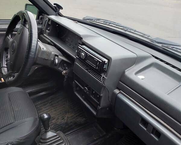 Чорний ВАЗ 21099, об'ємом двигуна 1.5 л та пробігом 280 тис. км за 2500 $, фото 4 на Automoto.ua