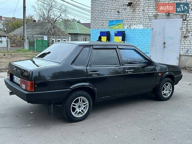 Черный ВАЗ 21099, объемом двигателя 1.5 л и пробегом 160 тыс. км за 2000 $, фото 2 на Automoto.ua