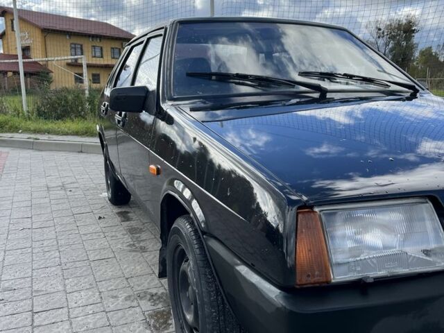 Черный ВАЗ 21099, объемом двигателя 1.5 л и пробегом 196 тыс. км за 1400 $, фото 1 на Automoto.ua