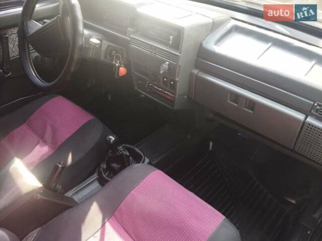 Черный ВАЗ 21099, объемом двигателя 1.5 л и пробегом 217 тыс. км за 2500 $, фото 3 на Automoto.ua