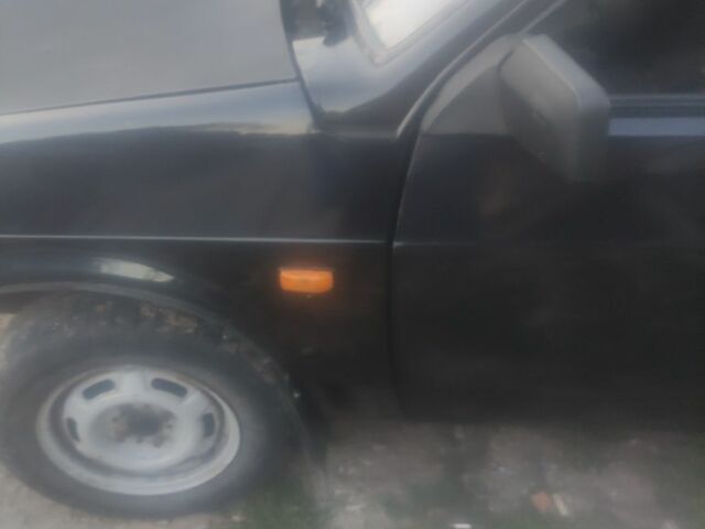 Черный ВАЗ 21099, объемом двигателя 1.5 л и пробегом 3 тыс. км за 1547 $, фото 5 на Automoto.ua