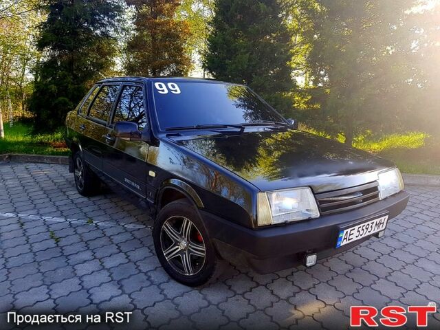Чорний ВАЗ 21099, об'ємом двигуна 1.5 л та пробігом 158 тис. км за 1950 $, фото 8 на Automoto.ua