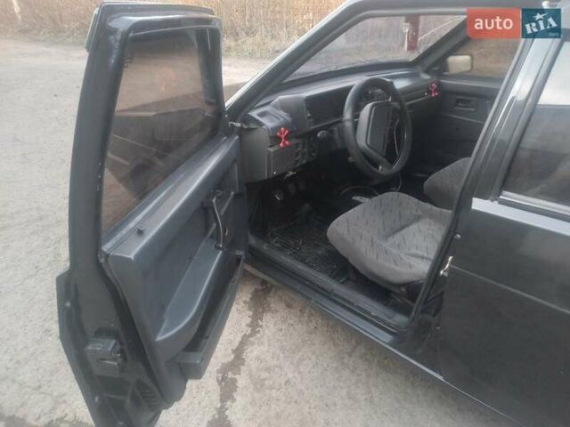 Черный ВАЗ 21099, объемом двигателя 1.6 л и пробегом 180 тыс. км за 999 $, фото 8 на Automoto.ua