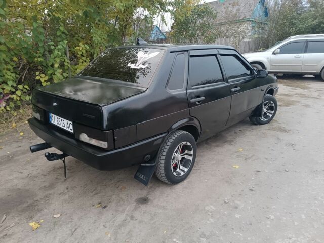 Черный ВАЗ 21099, объемом двигателя 1.5 л и пробегом 231 тыс. км за 1677 $, фото 3 на Automoto.ua