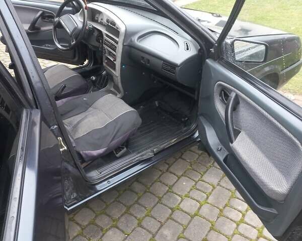 Черный ВАЗ 21099, объемом двигателя 1.6 л и пробегом 168 тыс. км за 800 $, фото 6 на Automoto.ua