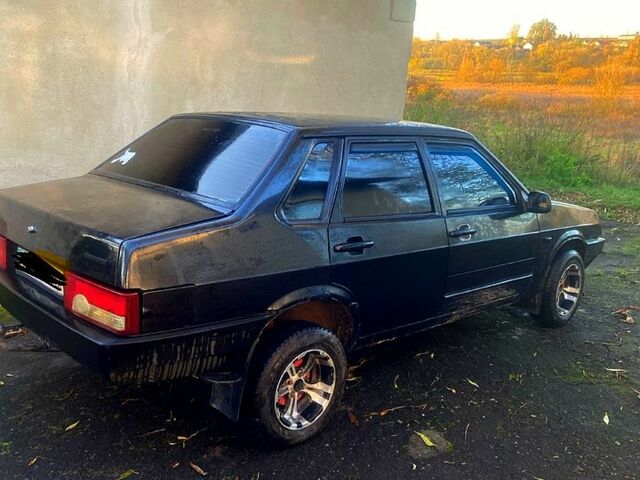 Черный ВАЗ 21099, объемом двигателя 1.5 л и пробегом 250 тыс. км за 700 $, фото 3 на Automoto.ua