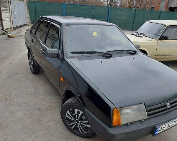 Чорний ВАЗ 21099, об'ємом двигуна 1.5 л та пробігом 280 тис. км за 2500 $, фото 1 на Automoto.ua