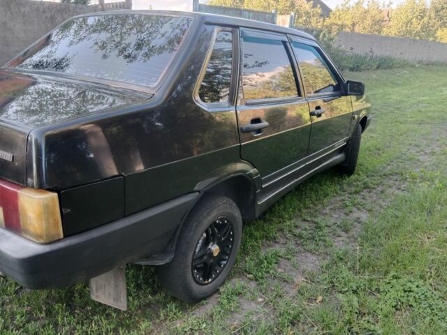 Черный ВАЗ 21099, объемом двигателя 1 л и пробегом 230 тыс. км за 1450 $, фото 1 на Automoto.ua