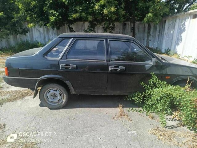Черный ВАЗ 21099, объемом двигателя 0 л и пробегом 400 тыс. км за 1200 $, фото 2 на Automoto.ua