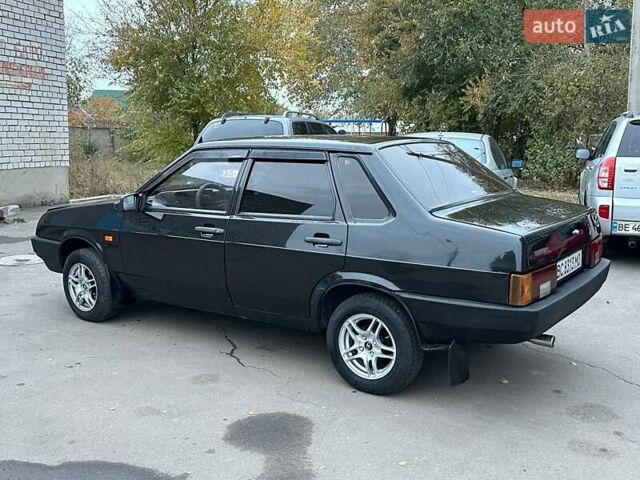 Черный ВАЗ 21099, объемом двигателя 1.5 л и пробегом 160 тыс. км за 2000 $, фото 5 на Automoto.ua
