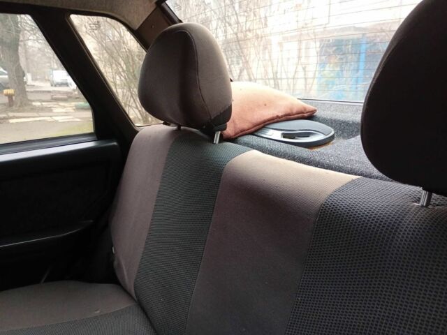 Черный ВАЗ 21099, объемом двигателя 1.5 л и пробегом 245 тыс. км за 946 $, фото 3 на Automoto.ua