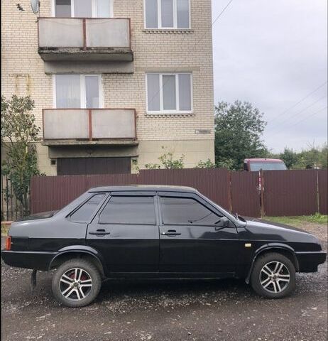 Черный ВАЗ 21099, объемом двигателя 1.5 л и пробегом 100 тыс. км за 1200 $, фото 1 на Automoto.ua