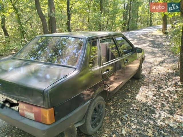 Чорний ВАЗ 21099, об'ємом двигуна 1.5 л та пробігом 200 тис. км за 1500 $, фото 2 на Automoto.ua