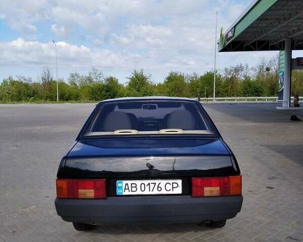 Чорний ВАЗ 21099, об'ємом двигуна 1.6 л та пробігом 280 тис. км за 2600 $, фото 1 на Automoto.ua