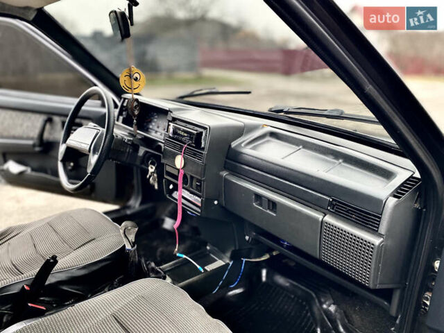 Чорний ВАЗ 21099, об'ємом двигуна 1.5 л та пробігом 124 тис. км за 1750 $, фото 32 на Automoto.ua