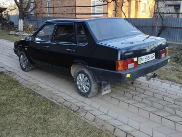 Черный ВАЗ 21099, объемом двигателя 5 л и пробегом 321 тыс. км за 1750 $, фото 4 на Automoto.ua
