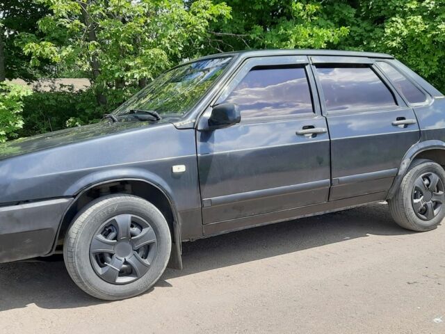 Черный ВАЗ 21099, объемом двигателя 1.5 л и пробегом 202 тыс. км за 1600 $, фото 2 на Automoto.ua