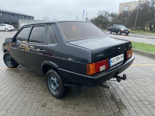 Черный ВАЗ 21099, объемом двигателя 1.6 л и пробегом 250 тыс. км за 1600 $, фото 2 на Automoto.ua