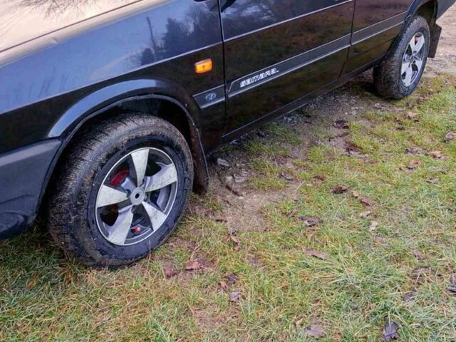 Черный ВАЗ 21099, объемом двигателя 1.6 л и пробегом 167 тыс. км за 1750 $, фото 1 на Automoto.ua